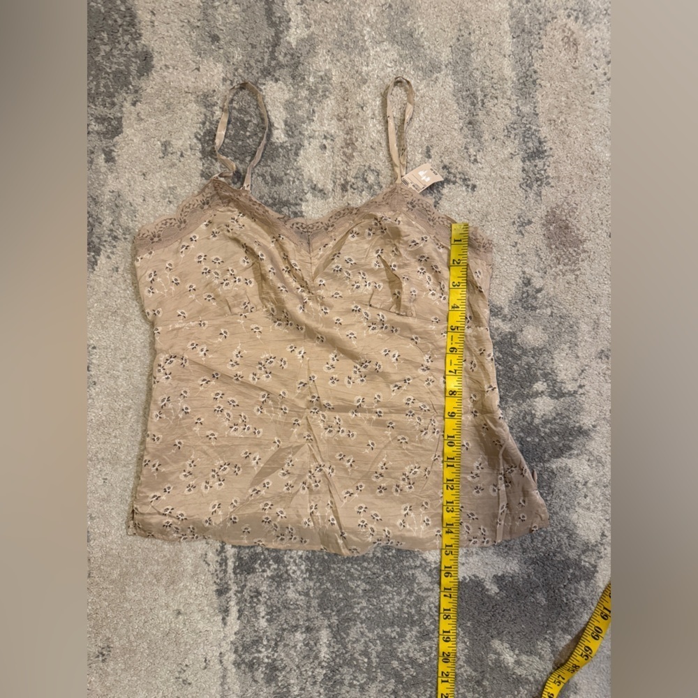Women’s NWT American Eagle  Tan Top - Picture 5 of 5